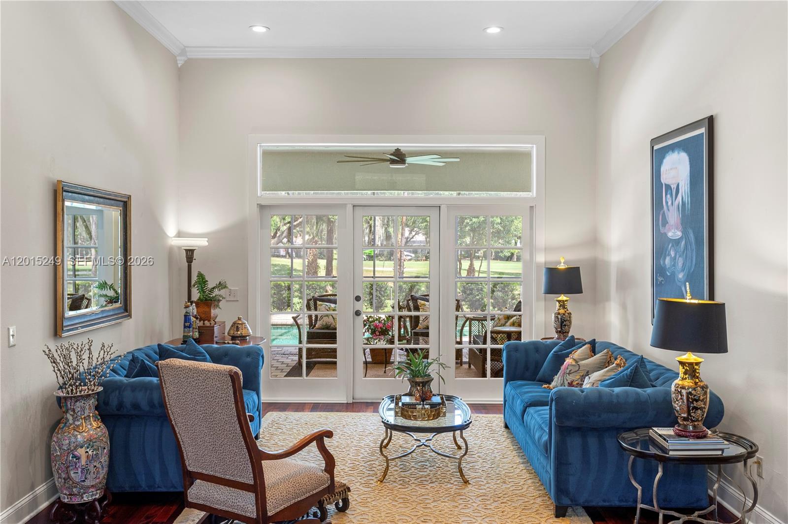 RIVER HILLS COUNTRY CLUB - Residential
