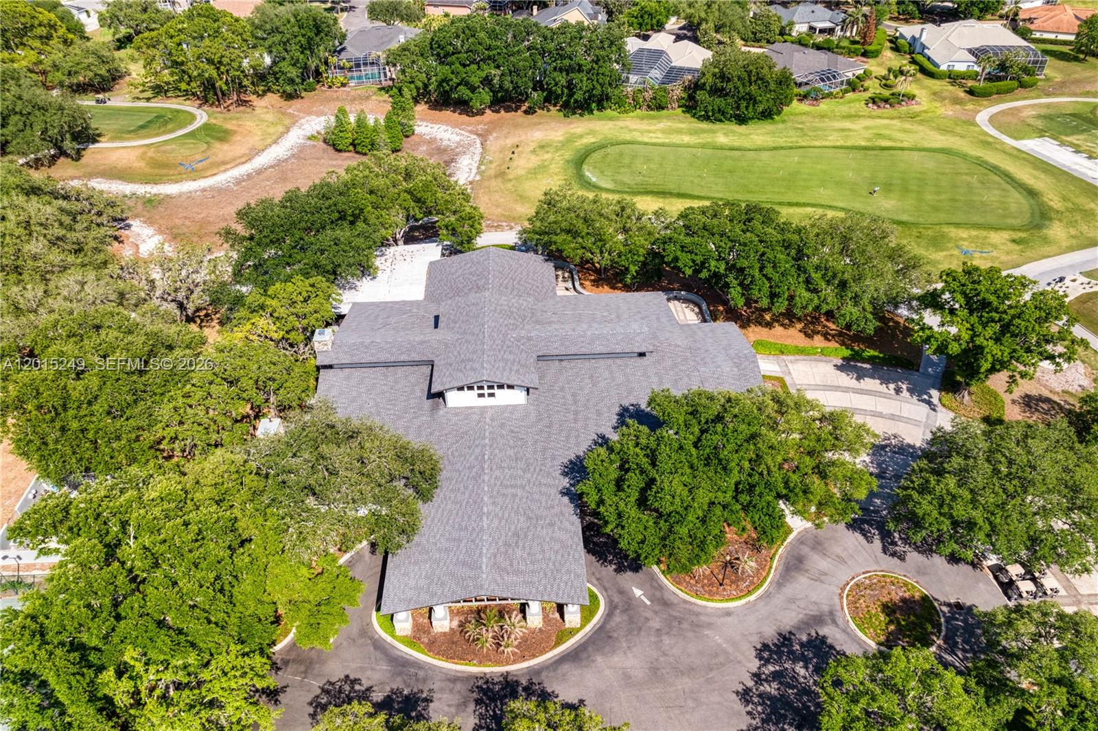 RIVER HILLS COUNTRY CLUB - Residential