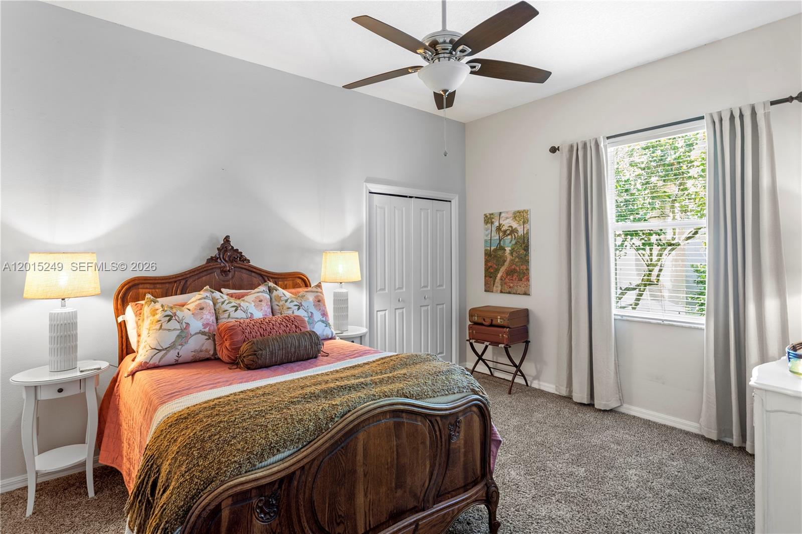 RIVER HILLS COUNTRY CLUB - Residential