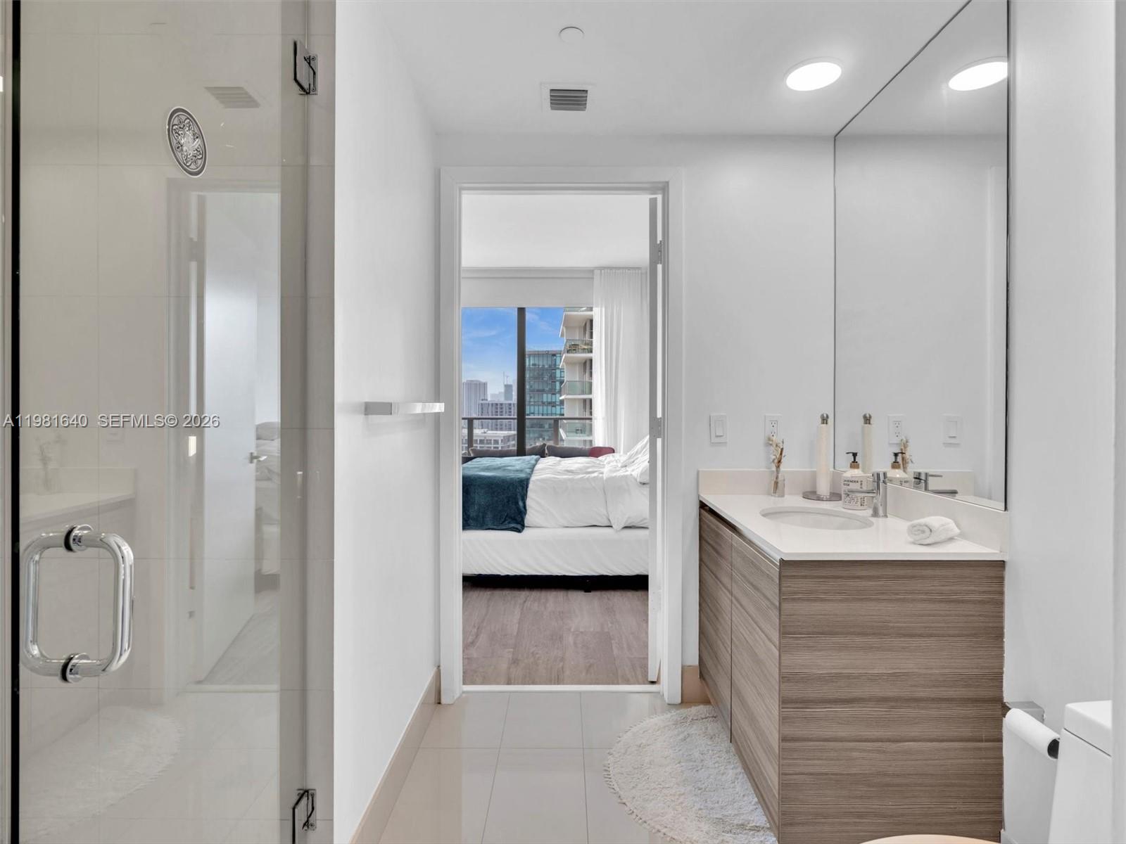 3401 MIDTOWN CONDO - Residential