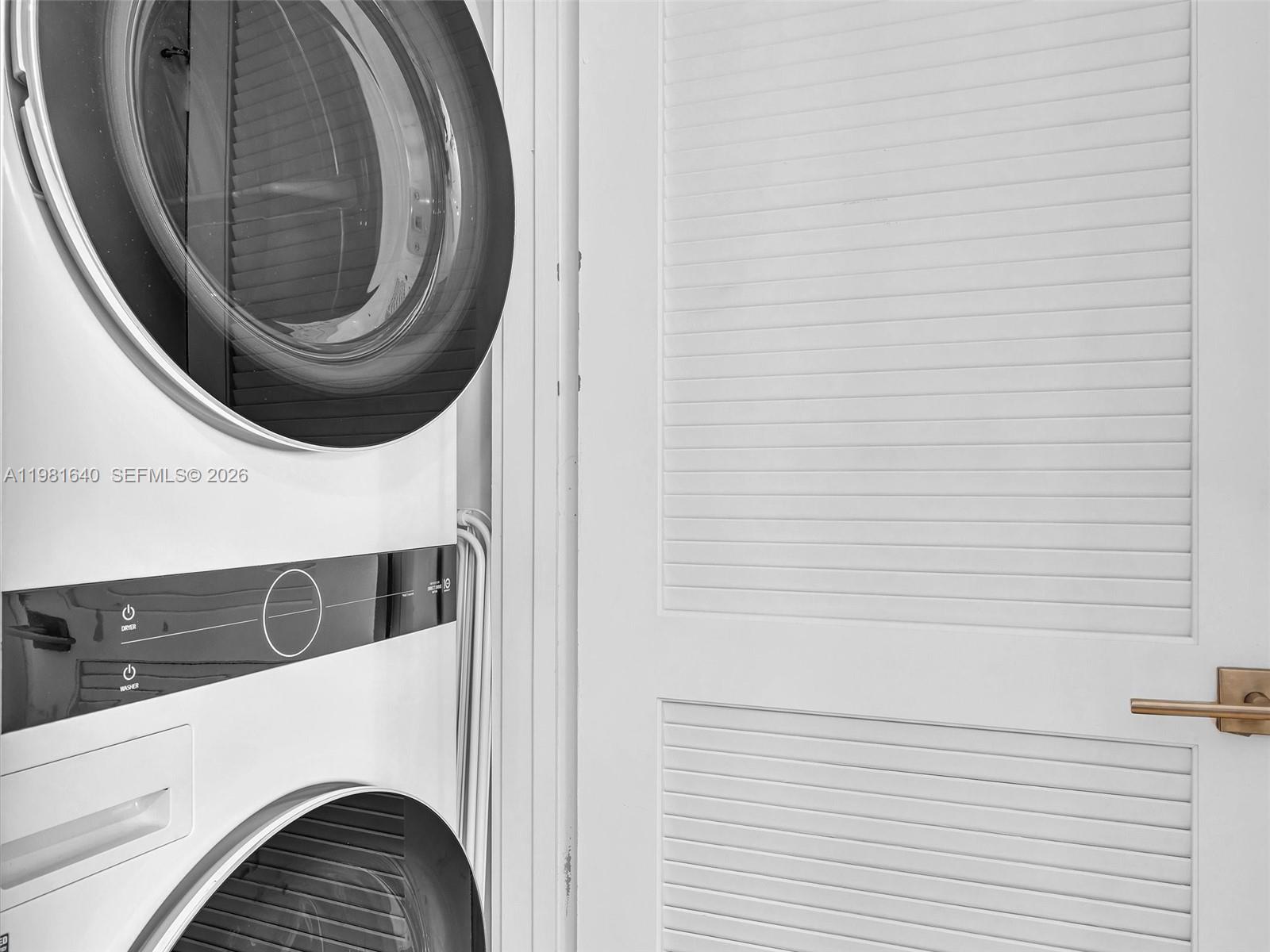 3401 MIDTOWN CONDO - Residential