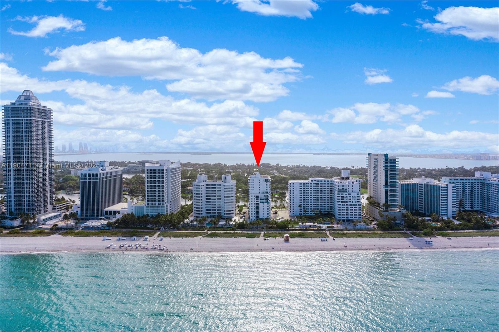 0HE CARRIAGE CLUB SOUTH C - Residential