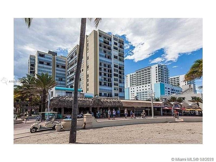 A Hollywood Beach boardwalk icon, Turn key sale includes building & Restaurant with all equipment, licenses and trade name, "2AM" license (license valued over $300,000.00)
Renovated apartments on 2nd floor, Italian style seafood restaurant on first floor, grossing over 2 Million per year, 35 employees including international team of chefs, bar mixologists, experienced and talented servers in the  tropical setting with one of the best beach views in South Florida.
award winner of "The best of Hollywood Beach", "the Best Seafood Gumbo”, “The Best Bratwurst”, “The Best Finger-Lickin’-Chicken” and “The Best Clam Chowder”, Restaurant always busy, heavy foot traffic, Corner property located between Margaritaville and Costa Hollywood hotel, Family owned for over 20 years, a true money maker
