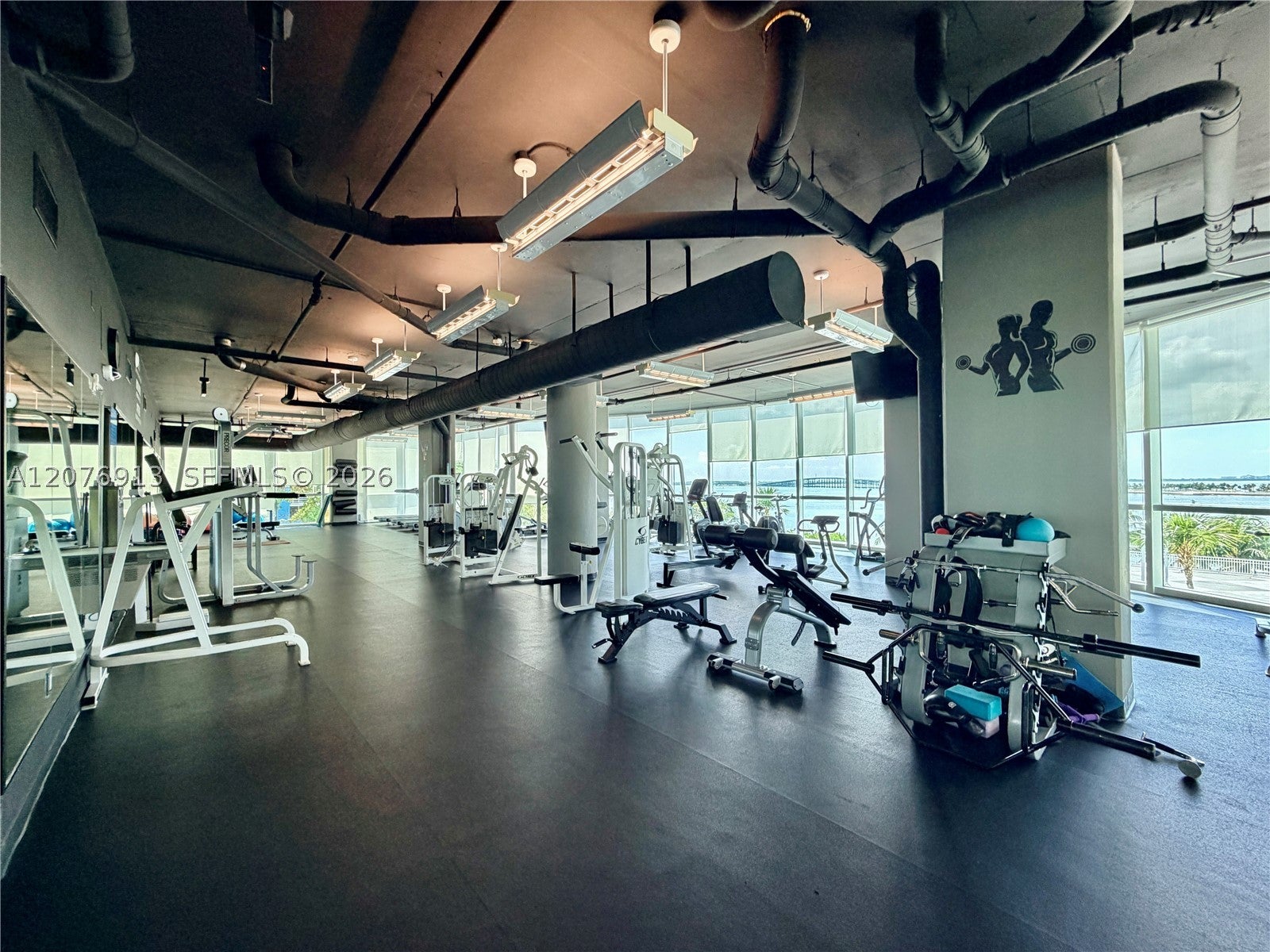 2101 Brickell Ave 1805