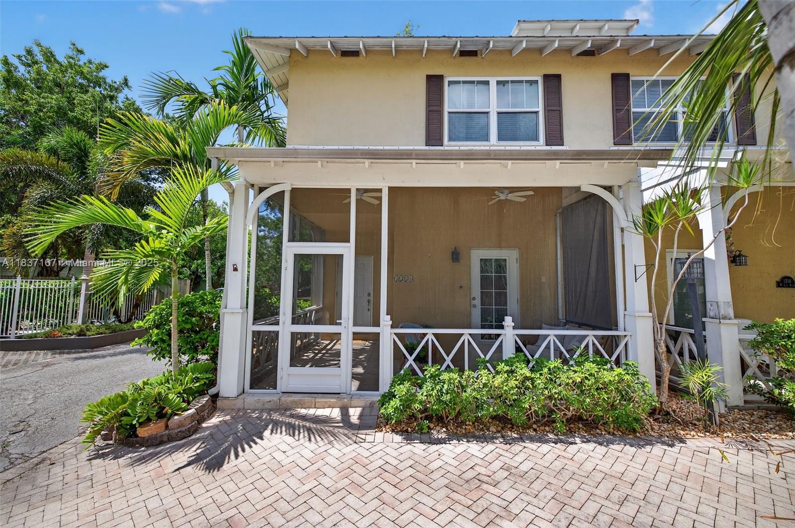 1214 W Las Olas Blvd