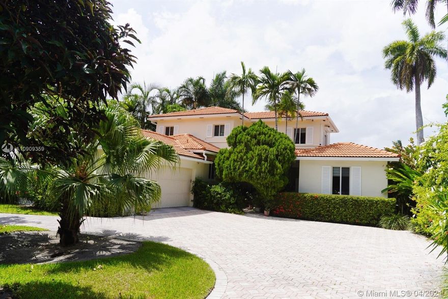 Welcome to Villa Paraiso. You will feel the indoor/outdoor living flows in this peaceful home that sits on beautiful Sunset lll, Full of light and water views, this well kept home has lots of upgrades and still has lots of its original charm. Four bedrooms, four baths,  Master bedroom has a spacious balcony overlooking the water, pool and garden. Your back yard has lots of room for entertaining, Pool, bar b q, cabana bathroom and dock ready for your boat!