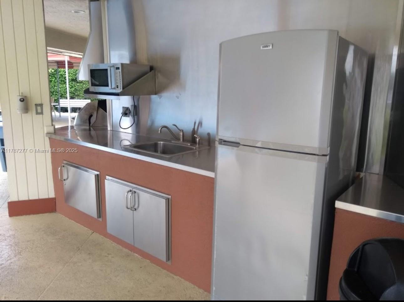 Hollybrook golf and Tennis - Residential