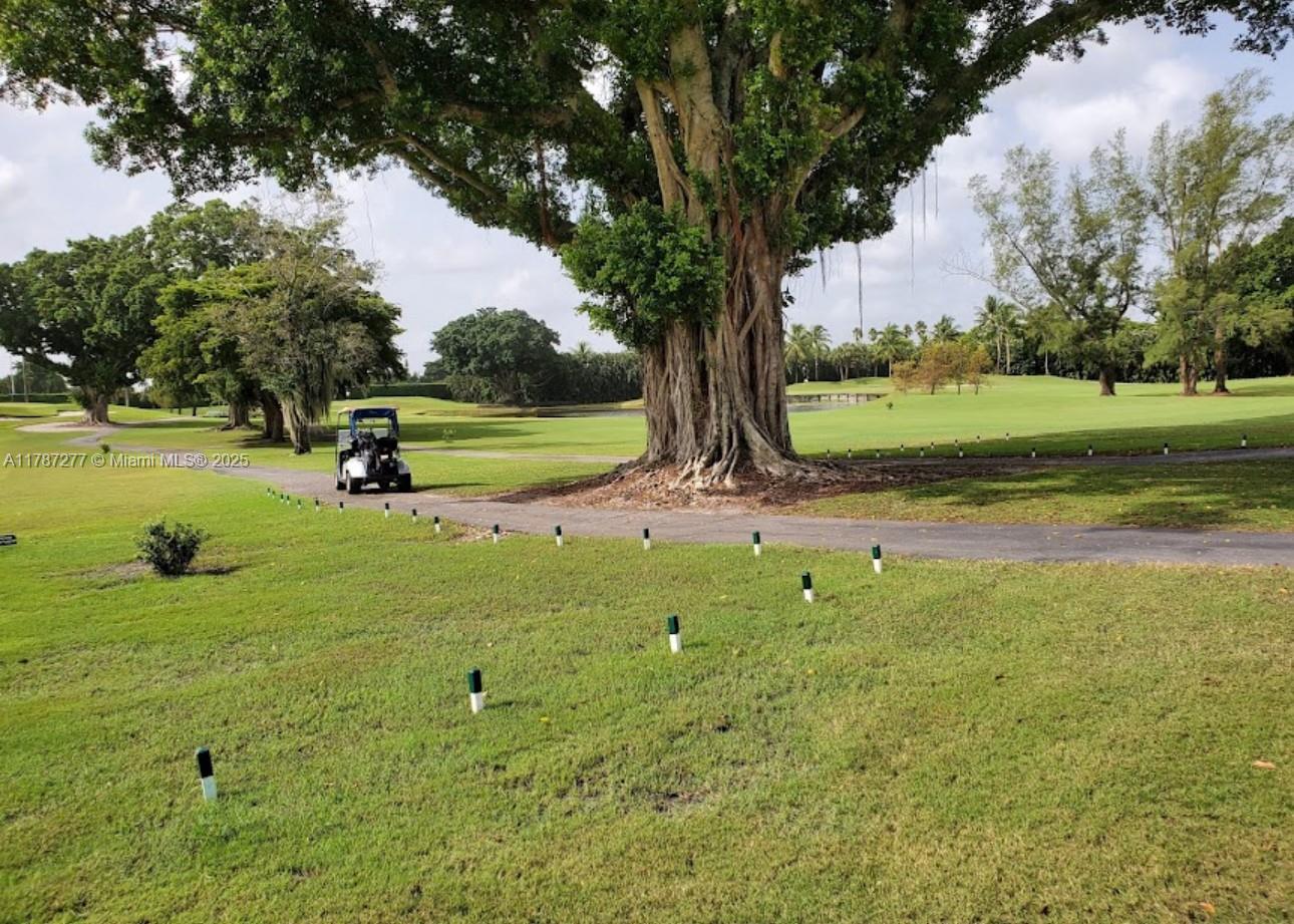 Hollybrook golf and Tennis - Residential