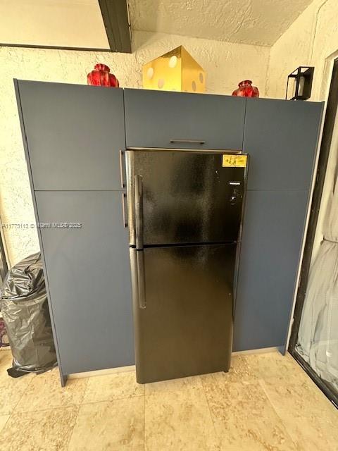 WESTVIEW CONDOMINIUM NO O - Residential