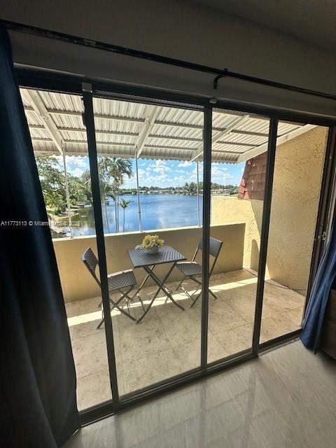 WESTVIEW CONDOMINIUM NO O - Residential