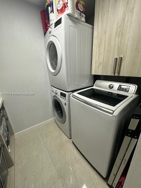 WESTVIEW CONDOMINIUM NO O - Residential