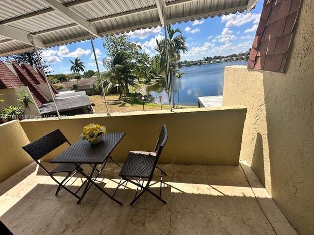 WESTVIEW CONDOMINIUM NO O - Residential