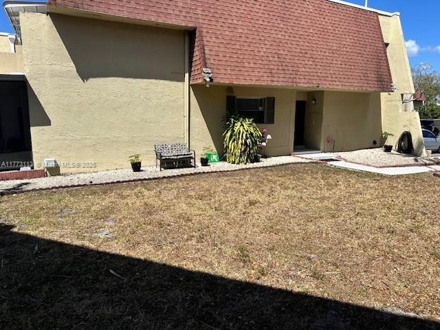 WESTVIEW CONDOMINIUM NO O - Residential