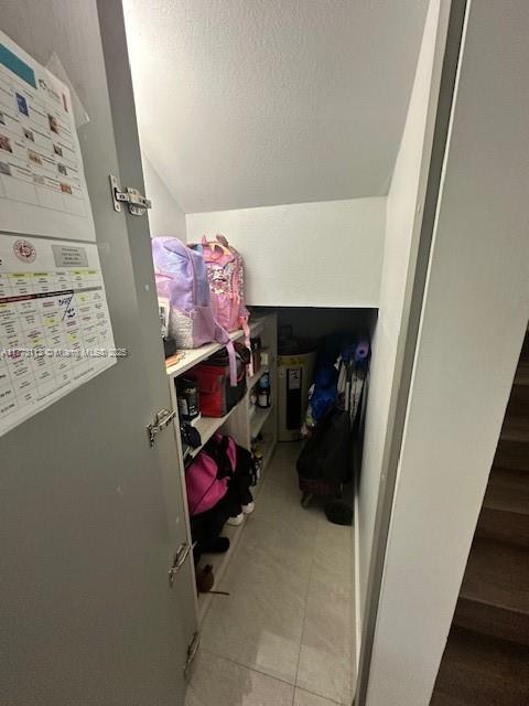 WESTVIEW CONDOMINIUM NO O - Residential