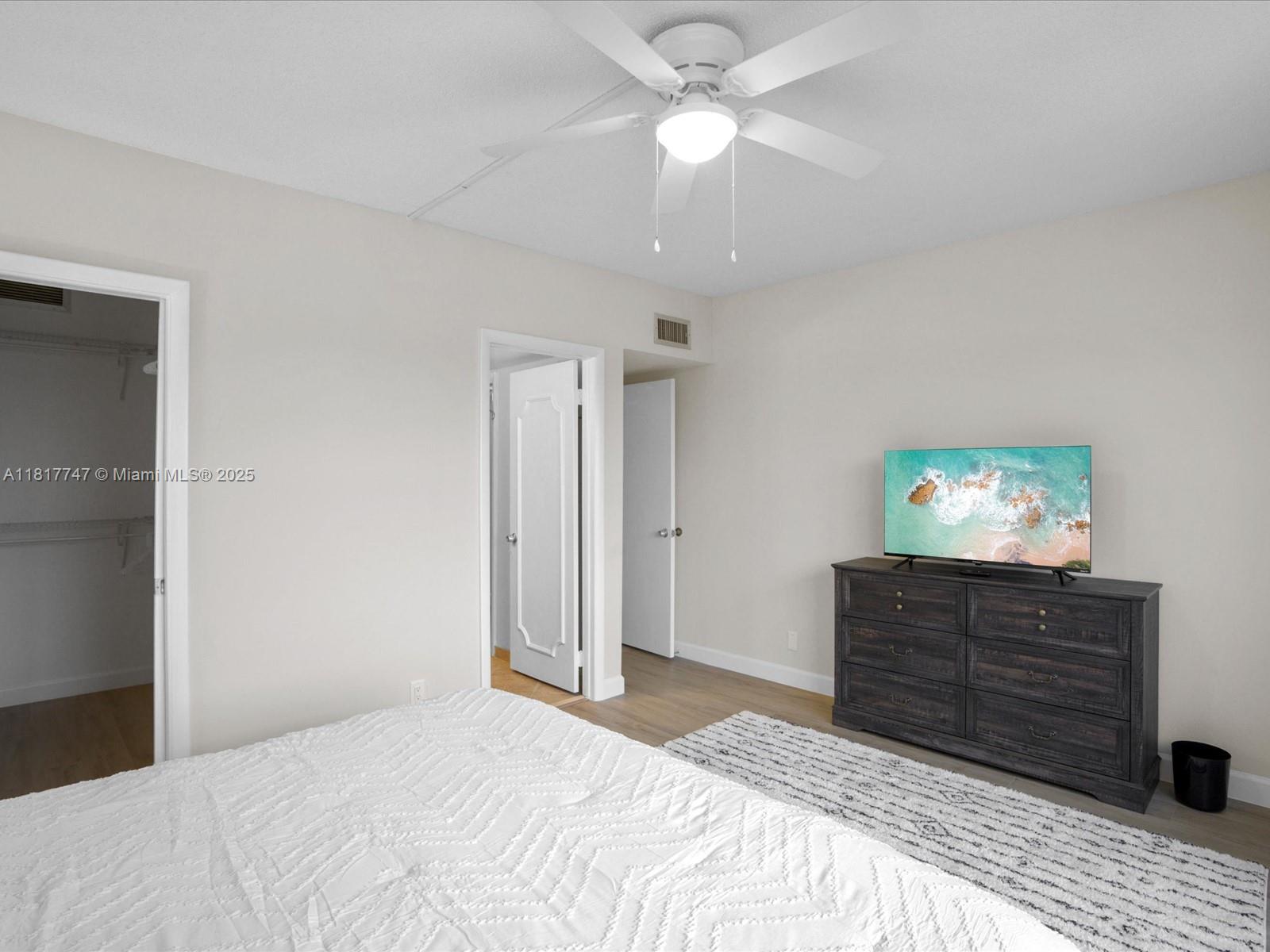 LEISURE GARDENS CONDO - Residential Lease