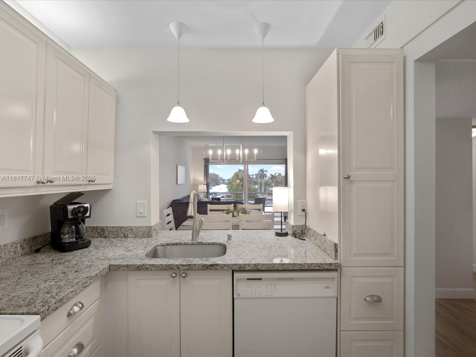 LEISURE GARDENS CONDO - Residential Lease
