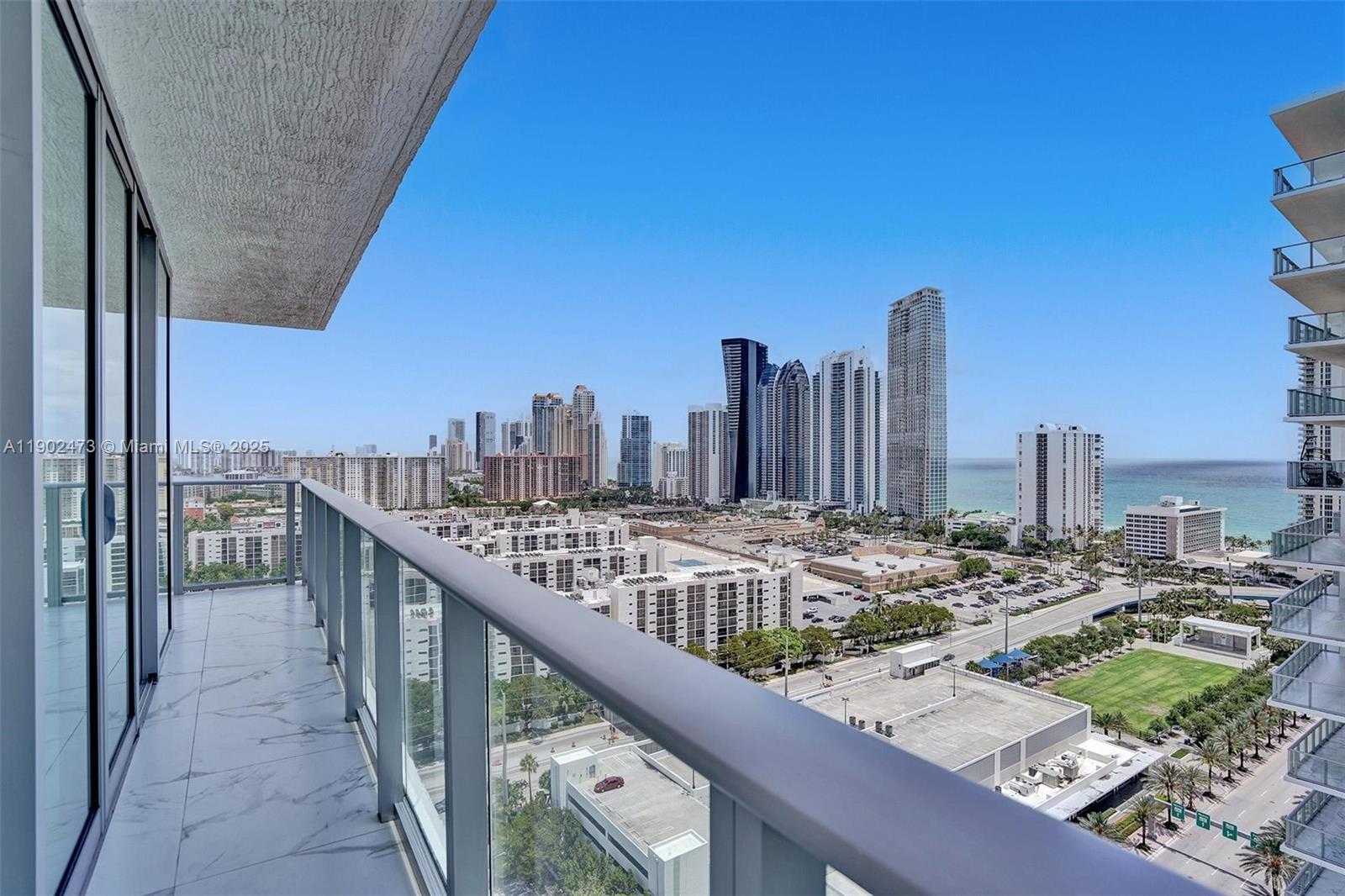 PARQUE TOWERS CONDO - Residential Lease
