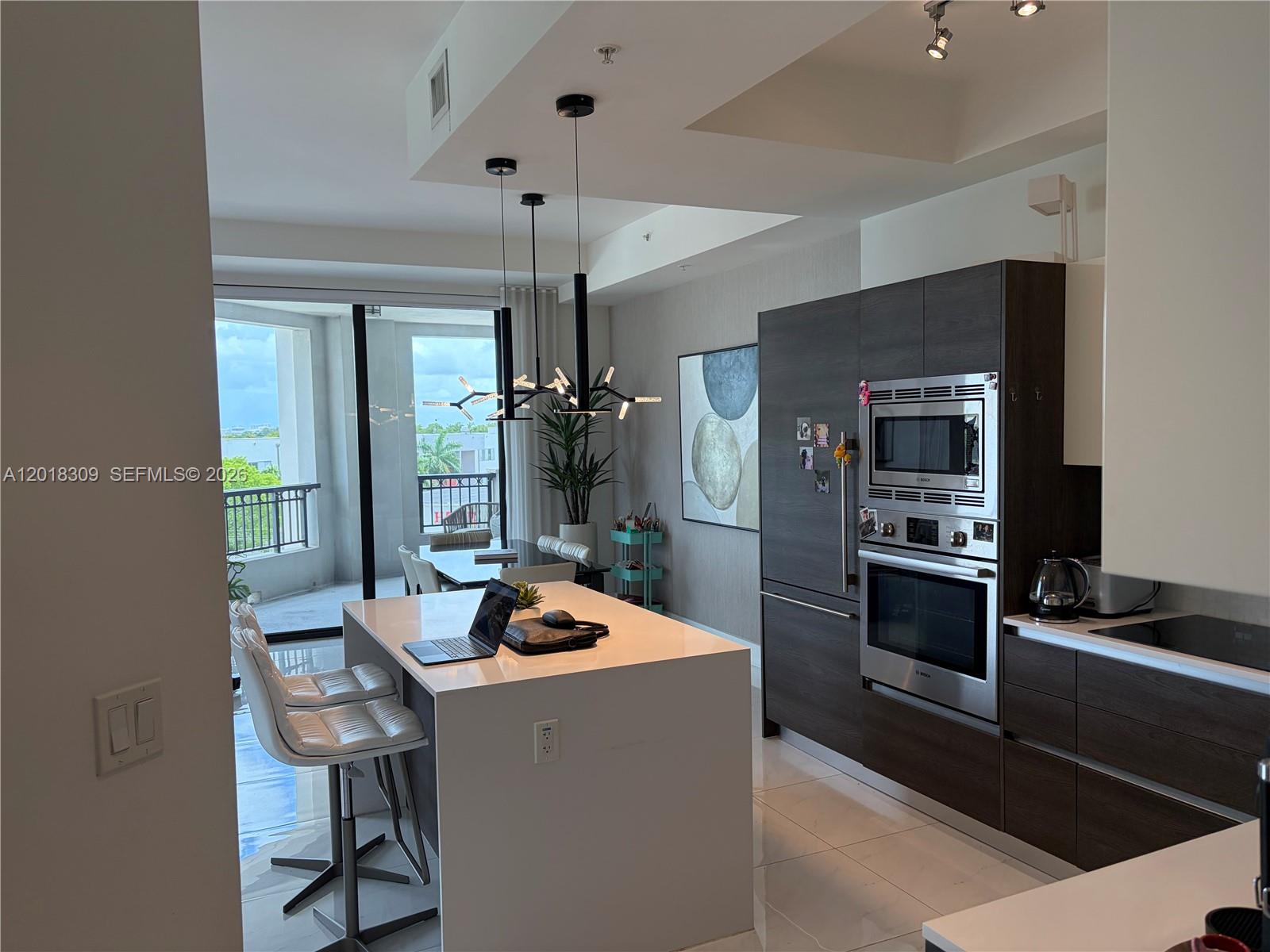 301 Altara Ave 413
