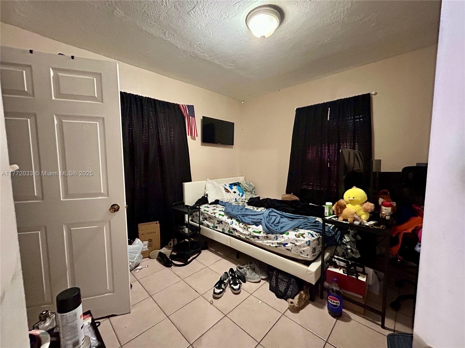 MAGNOLIA SUB - Residential Income