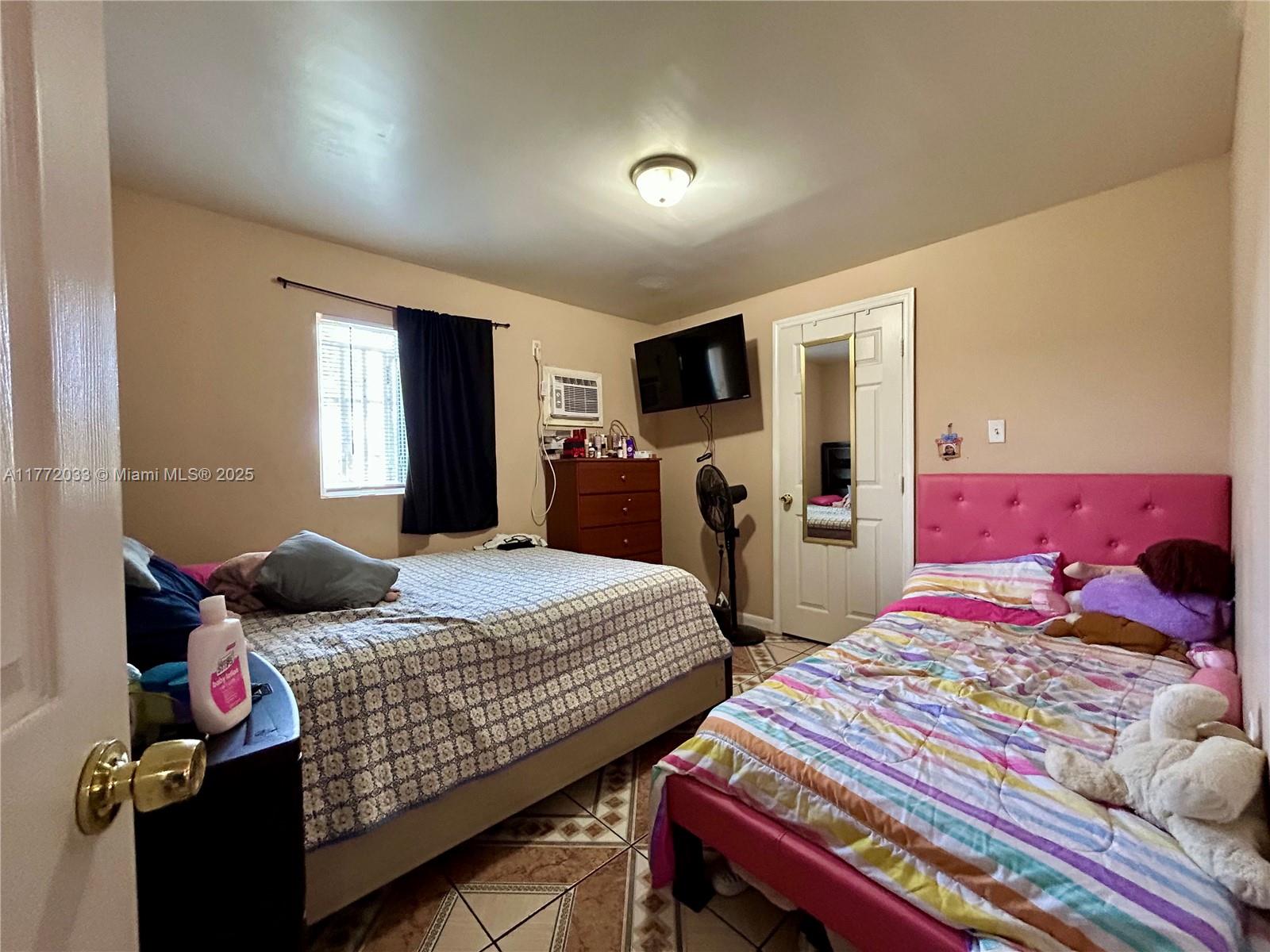 MAGNOLIA SUB - Residential Income