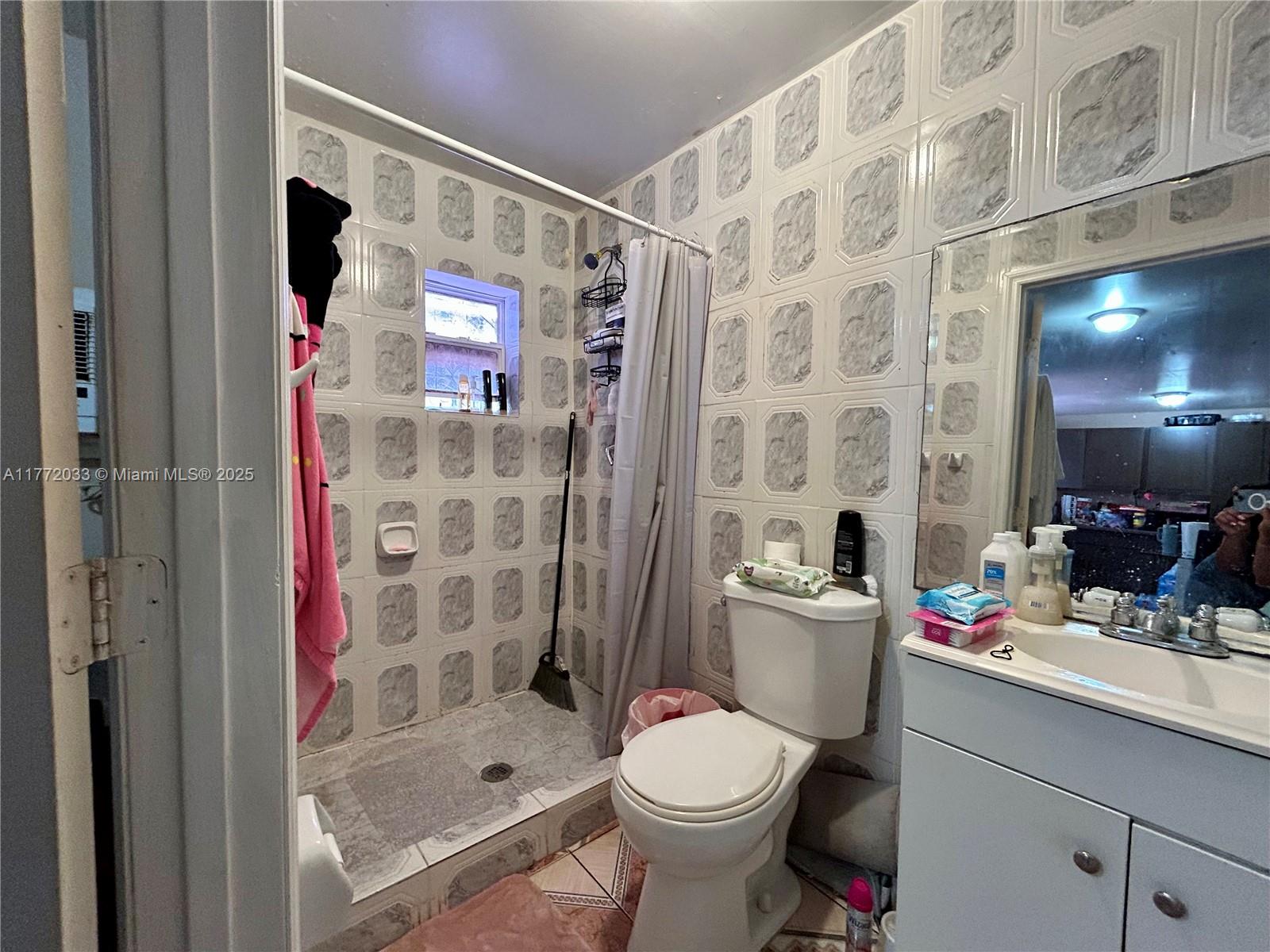 MAGNOLIA SUB - Residential Income