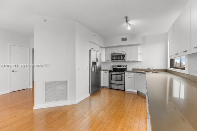 1330 West Ave 2207