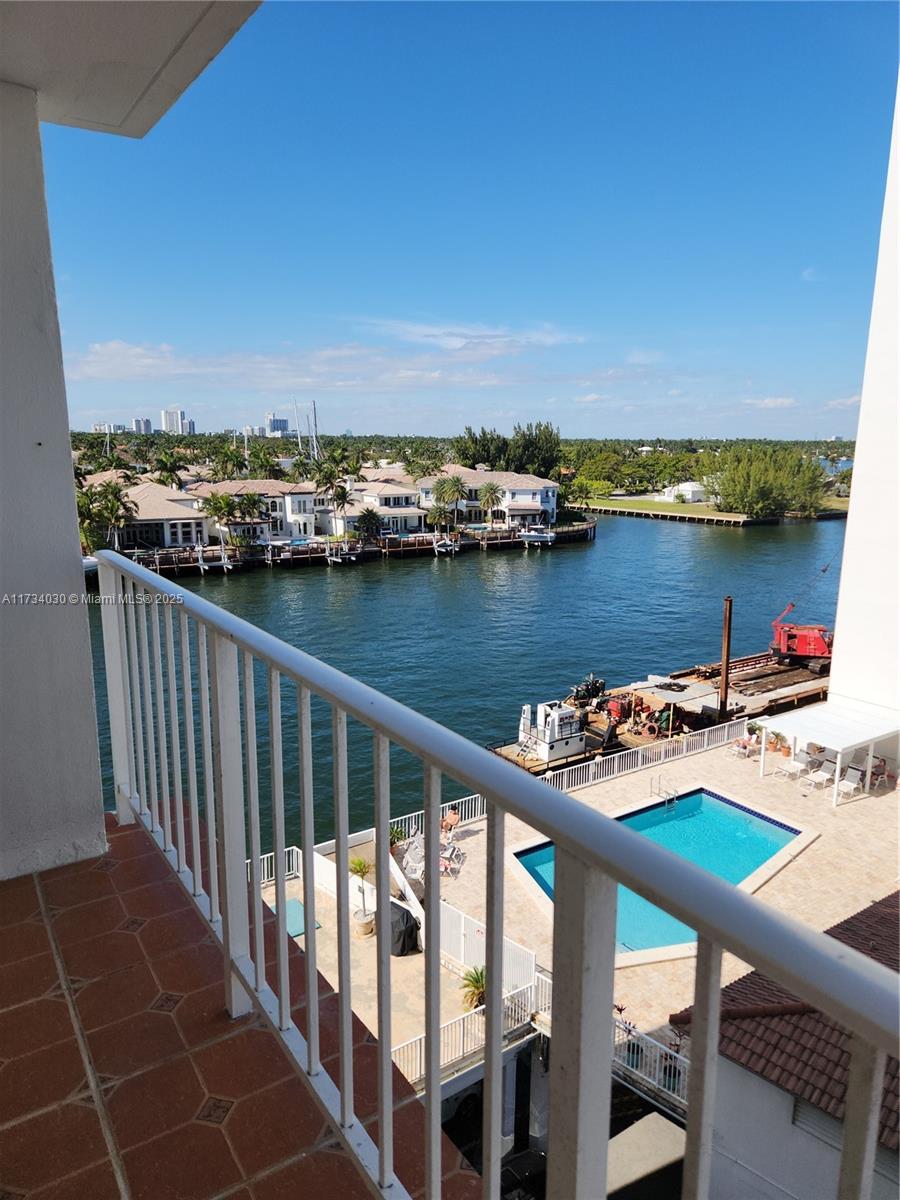 1410 S Ocean Dr 703, Hollywood, Broward County, Florida - 1 Bedrooms  
2 Bathrooms - 