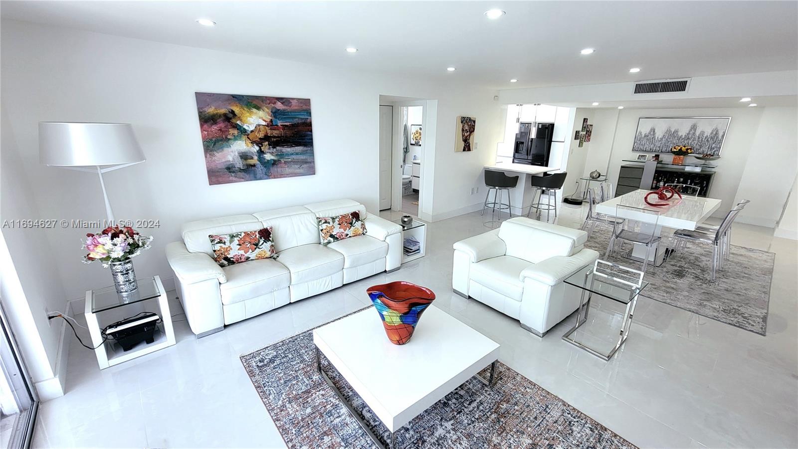 ADMIRALS PORT CONDO WEST - Residential