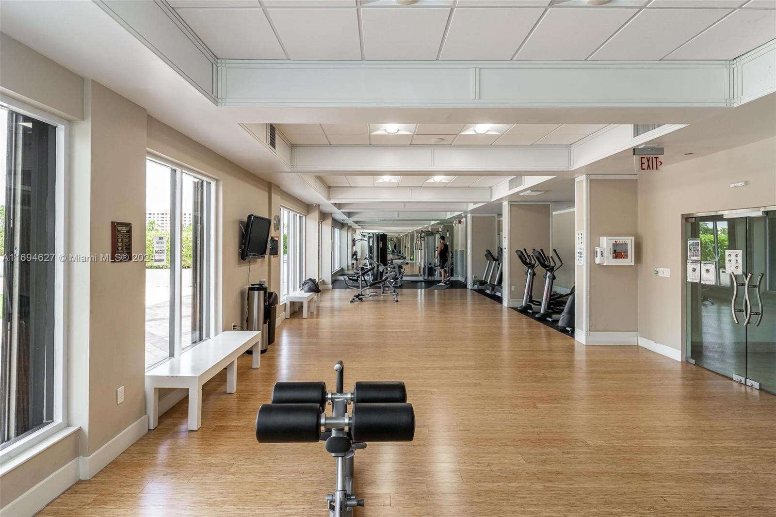 ADMIRALS PORT CONDO WEST - Residential