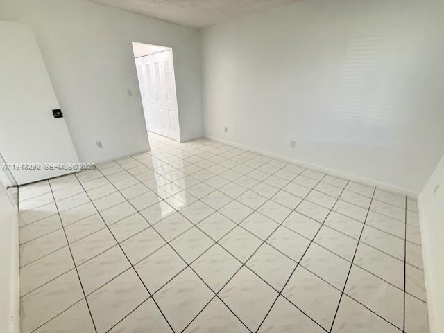 HAMPTON COURT CONDO - Residential Lease