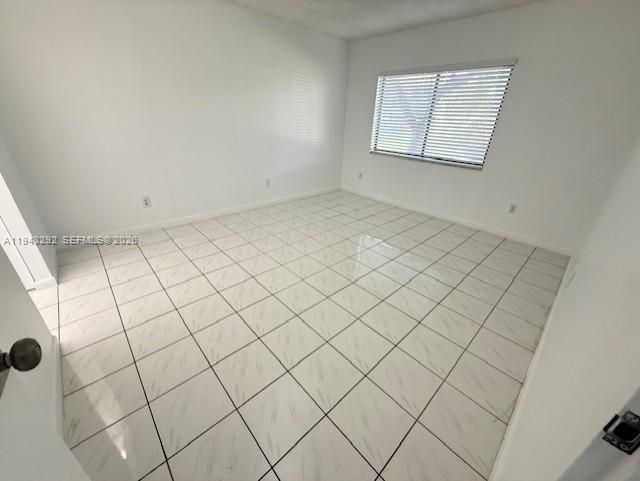 HAMPTON COURT CONDO - Residential Lease