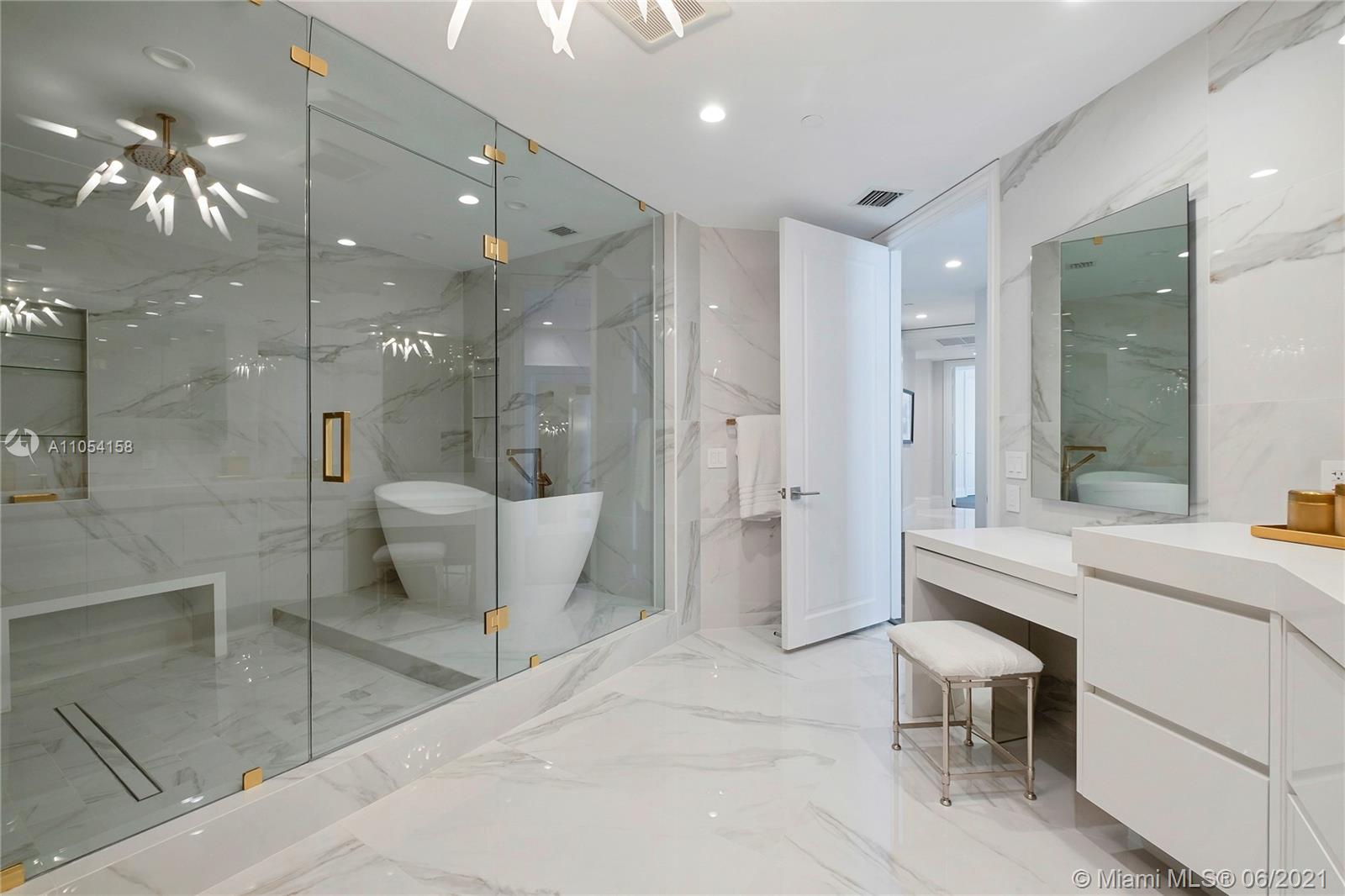 ONE BAL HARBOR RITZ - Residential