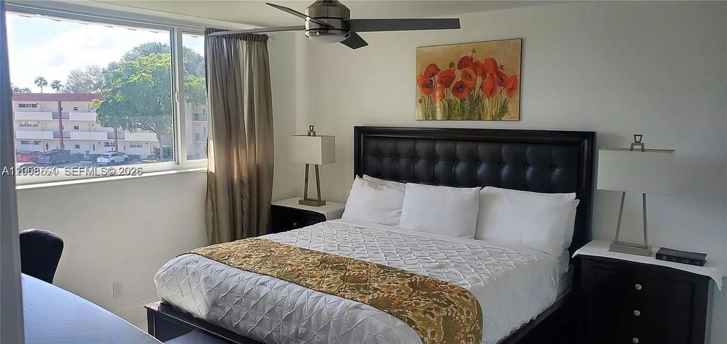 Photo of 9720 S Hollybrook Lake Dr #303, Pembroke Pines, FL 33025 (MLS # A12008620)