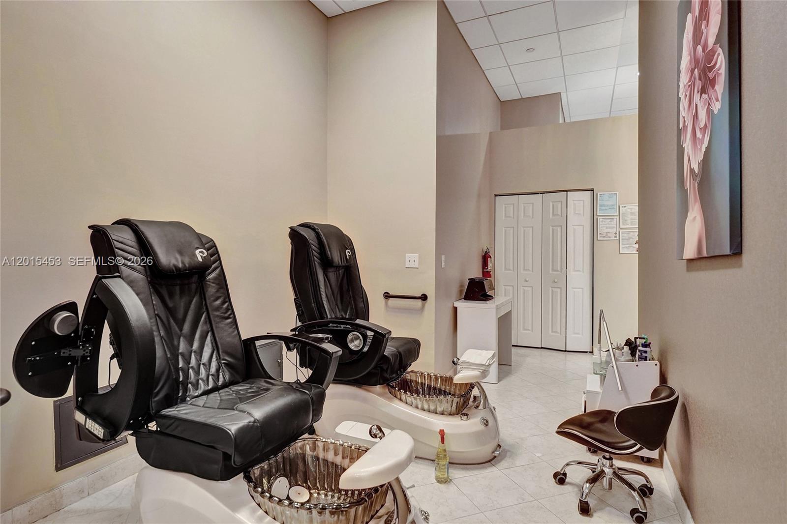 WESTON 55 PLUS CONDO - Residential