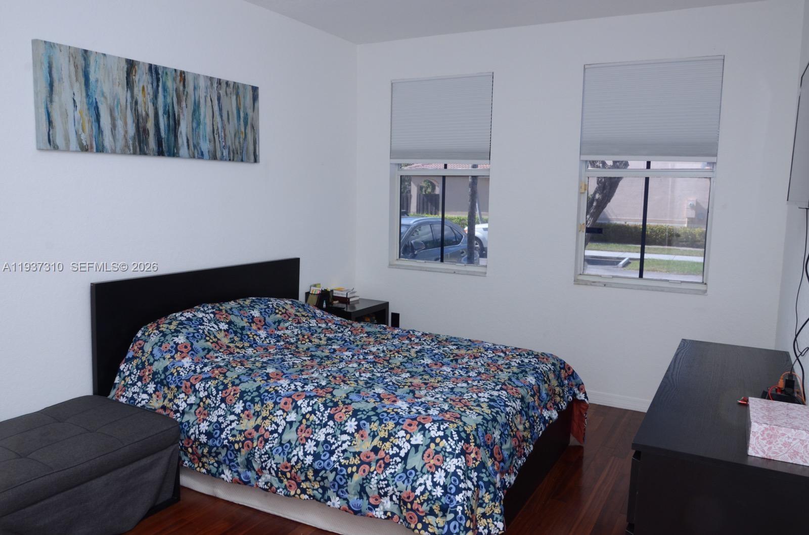 KENDALL BREEZE SOUTH - Residential