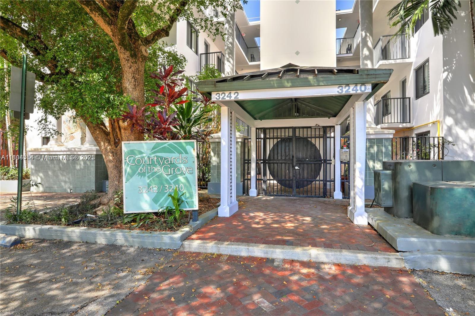 3240 Mary St S209
