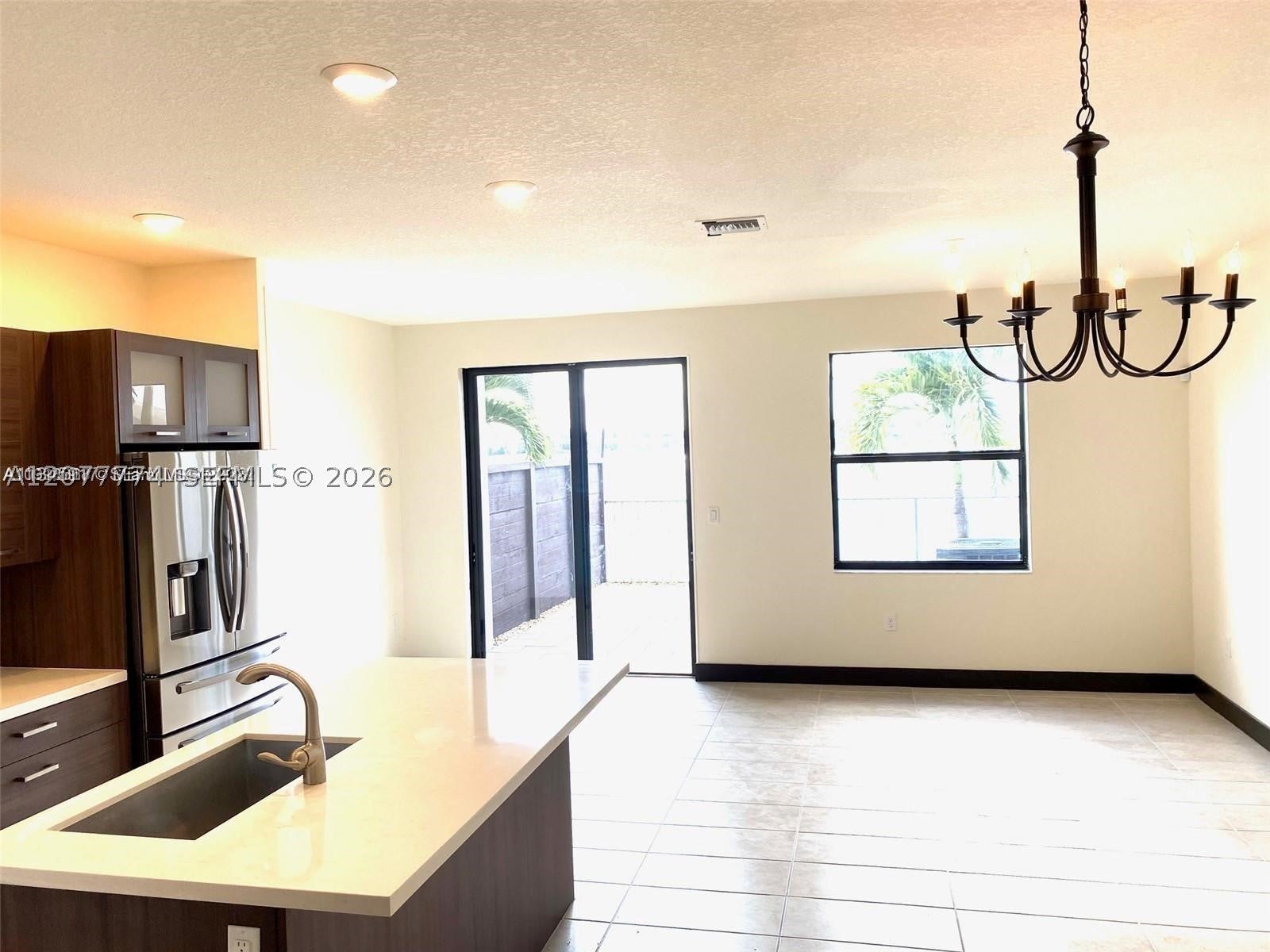 9116 NW 158th St