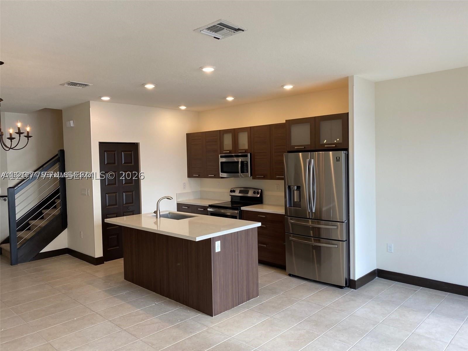 9116 NW 158th St