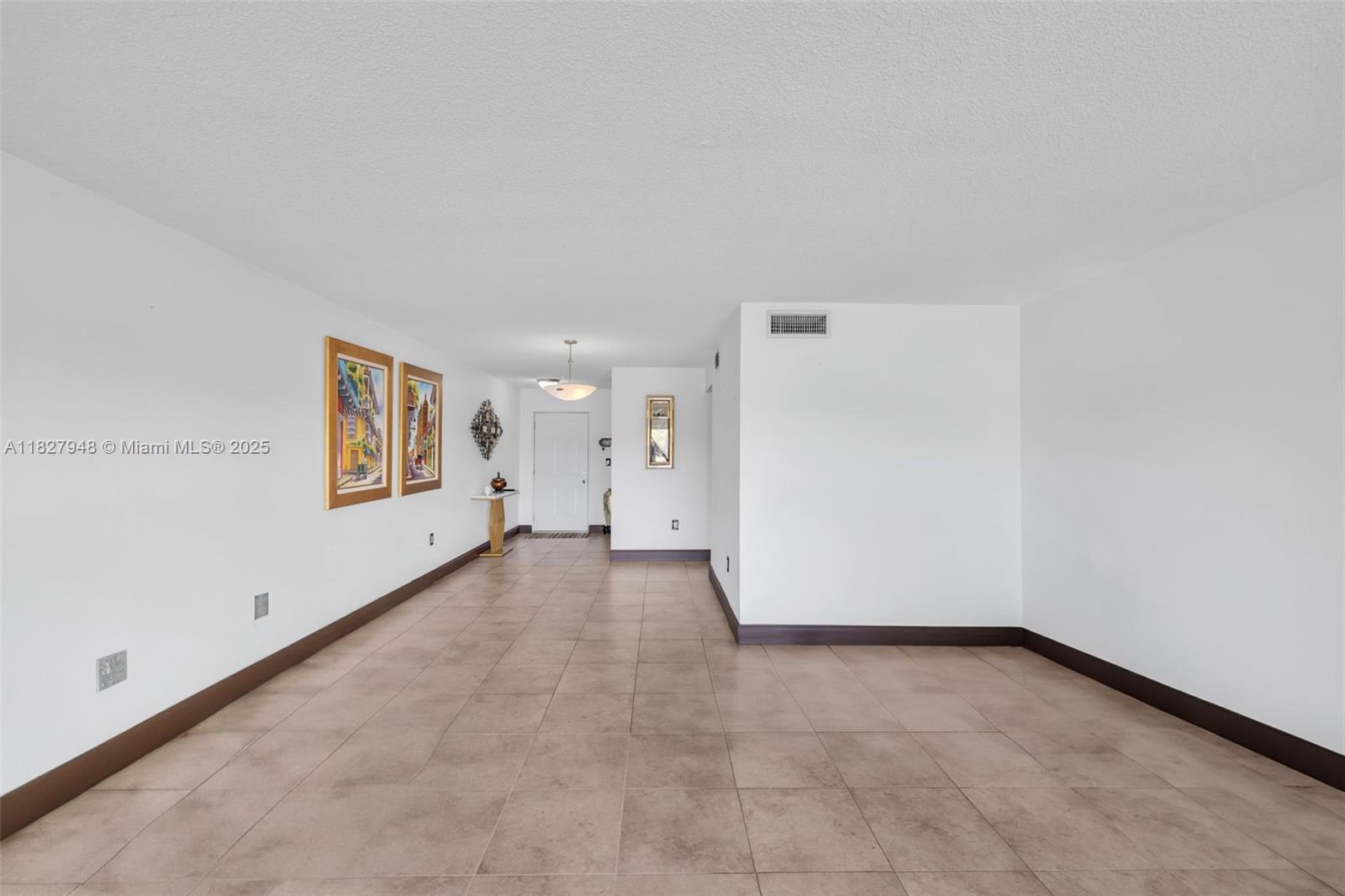 9357 Fontainebleau Blvd 207D