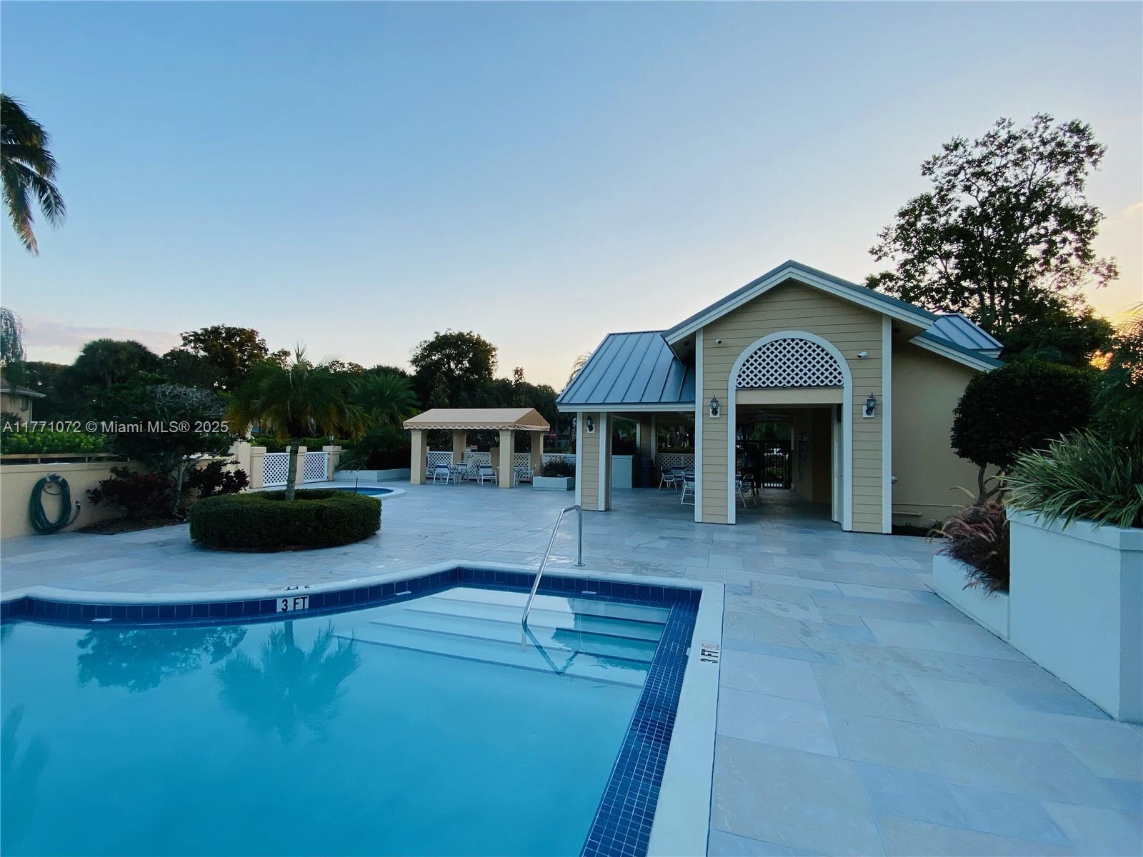 WELLESLEY AT BOYNTON BEACh - Residential