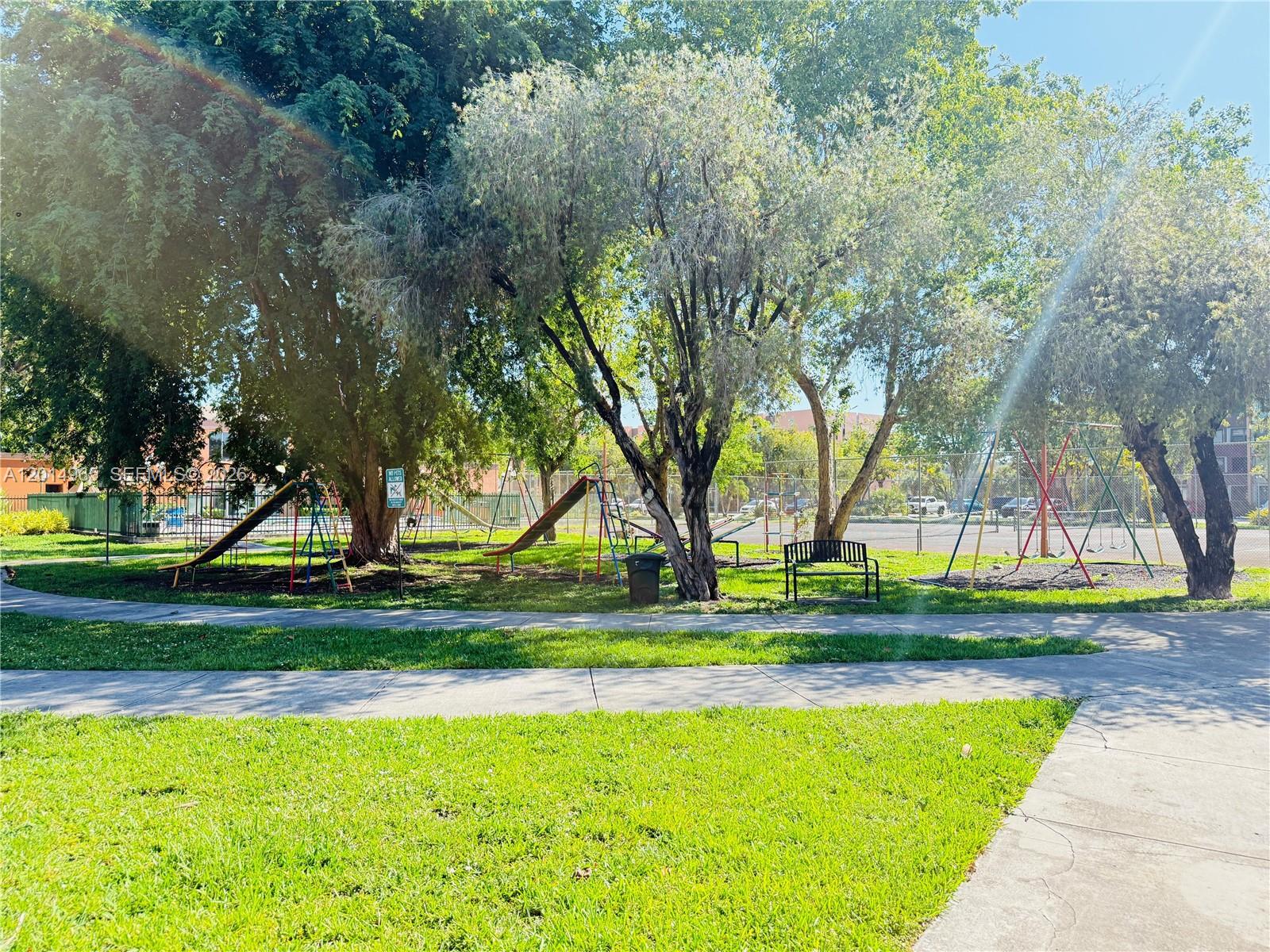 VERSIALLES GARDENS II CON - Residential Lease