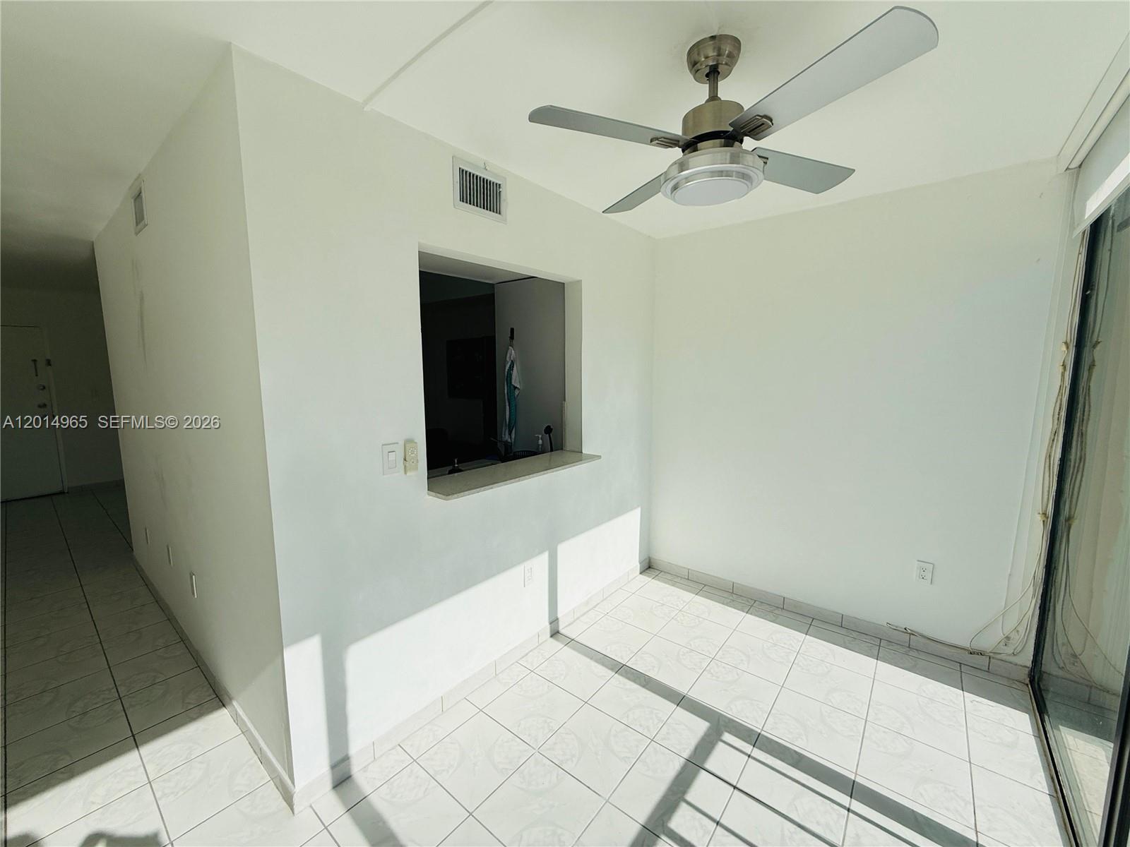VERSIALLES GARDENS II CON - Residential Lease