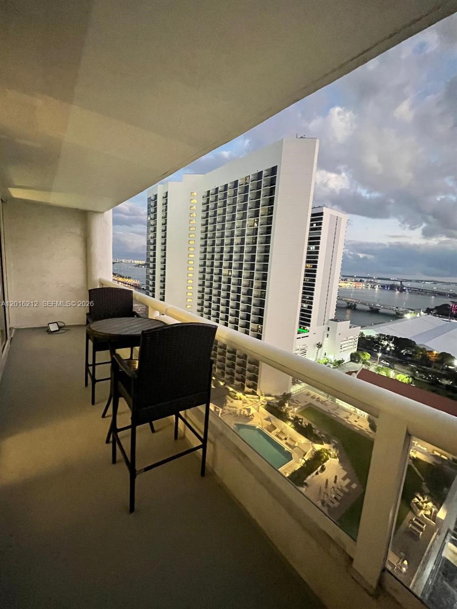 1717 N Bayshore Dr A-2453