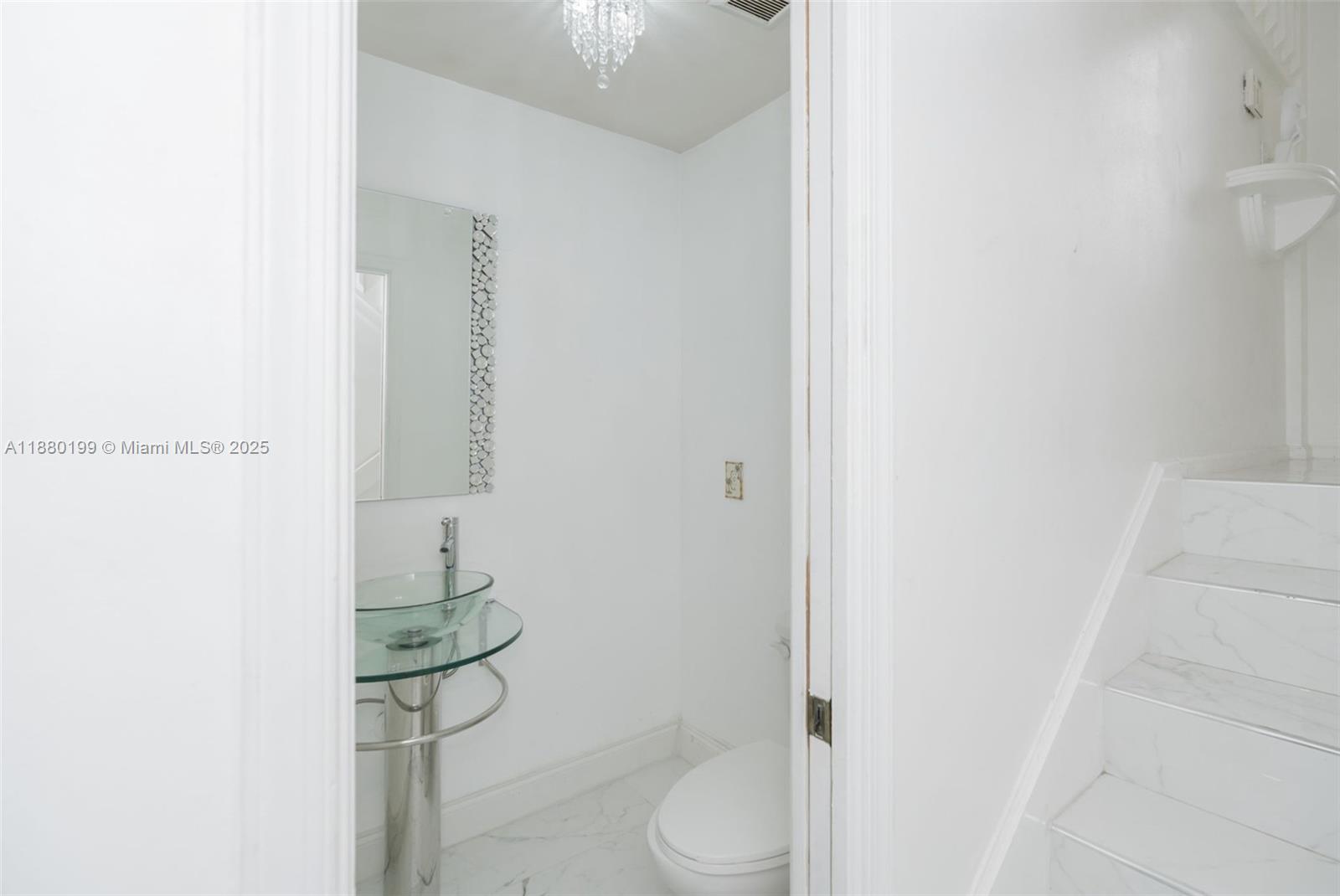 VISTA DEL LAGO CONDO - Residential