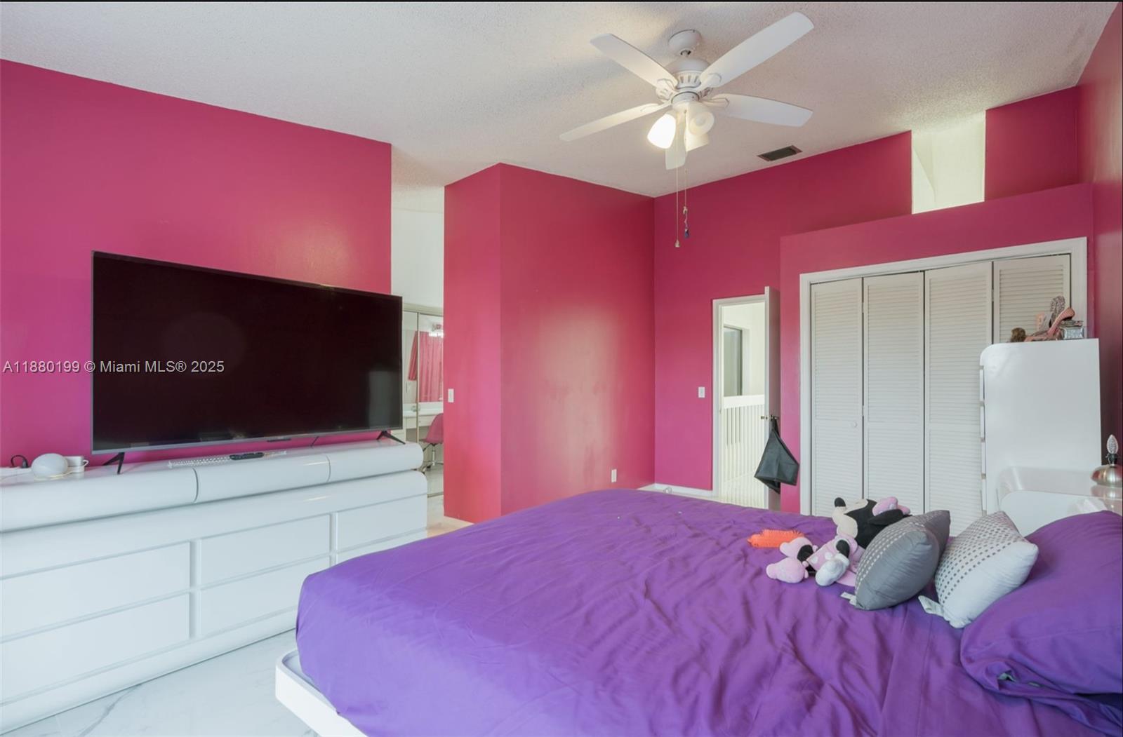 VISTA DEL LAGO CONDO - Residential