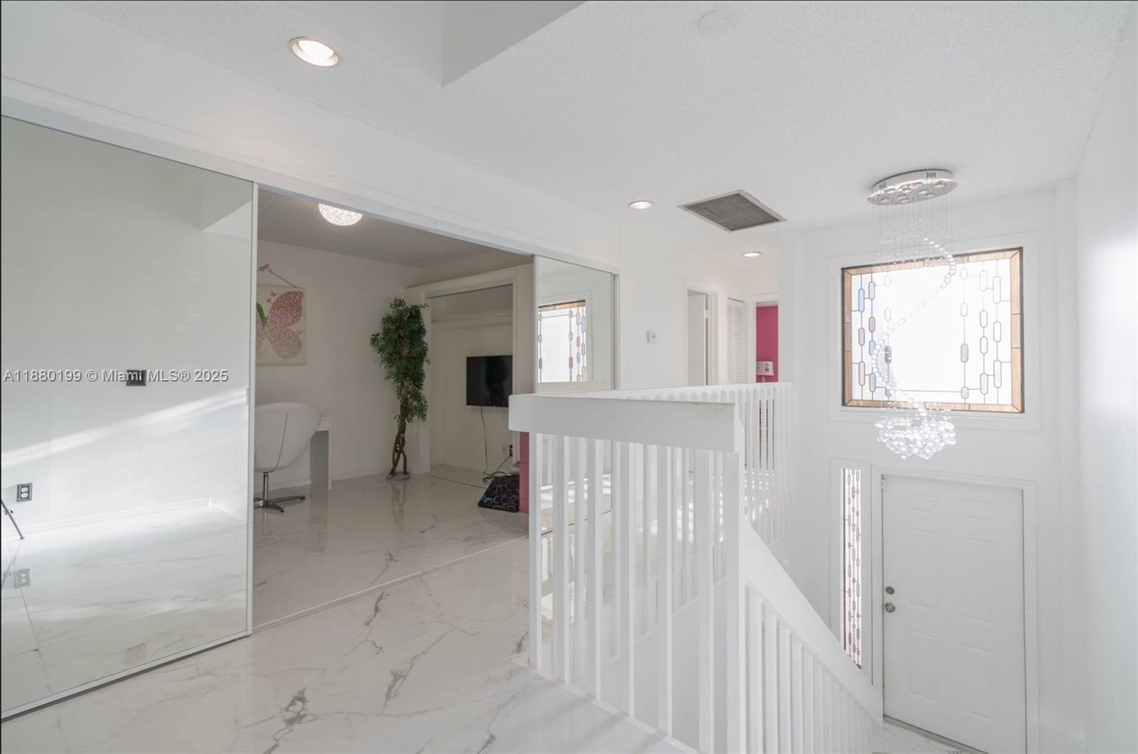 VISTA DEL LAGO CONDO - Residential