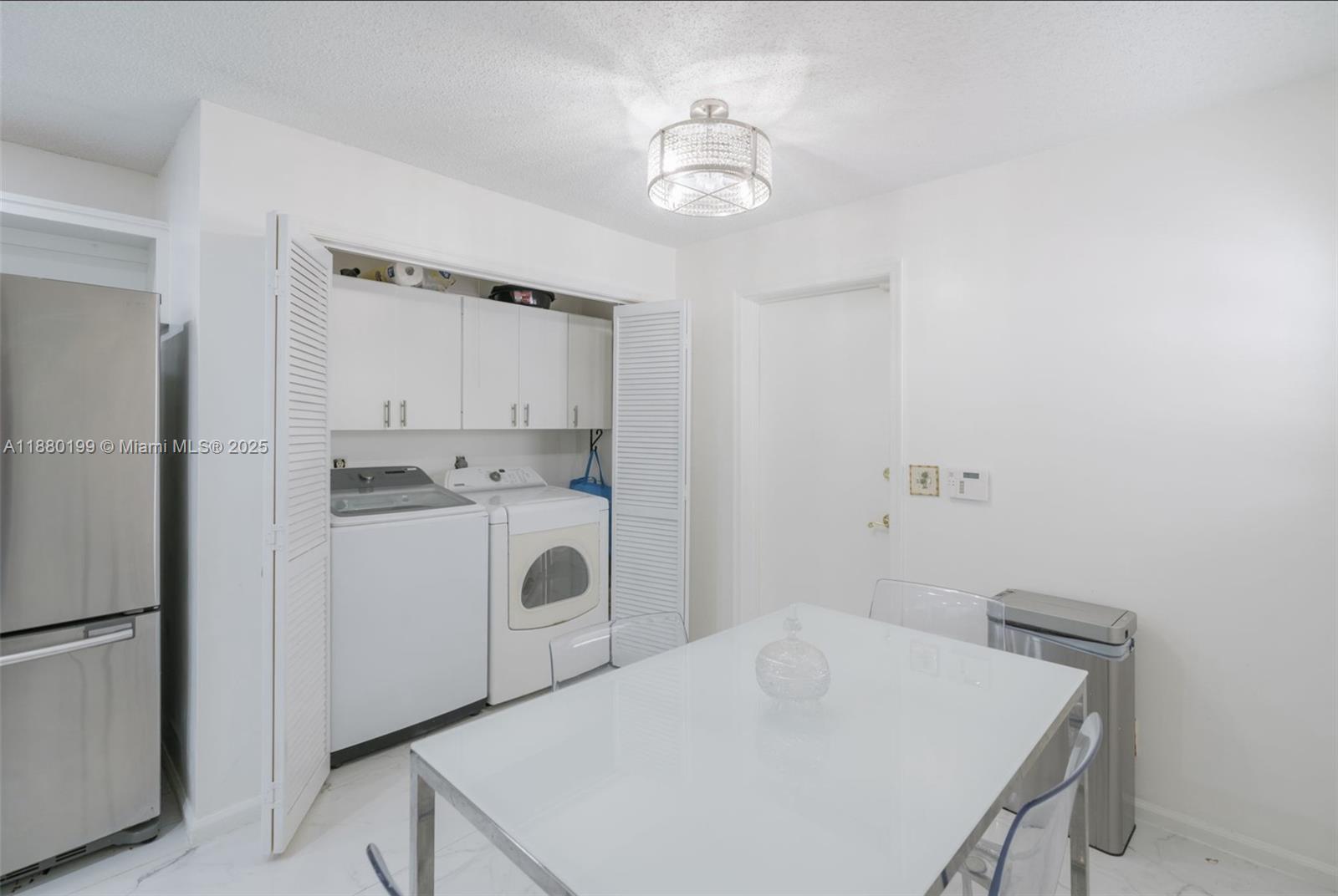 VISTA DEL LAGO CONDO - Residential