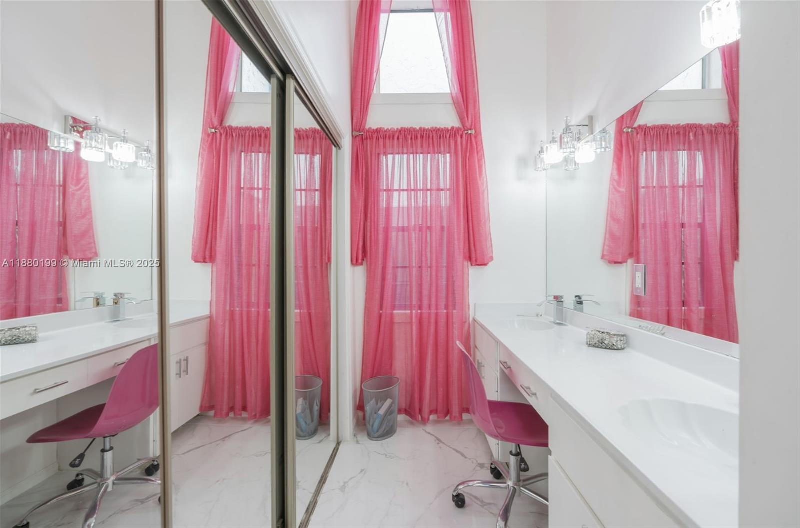 VISTA DEL LAGO CONDO - Residential