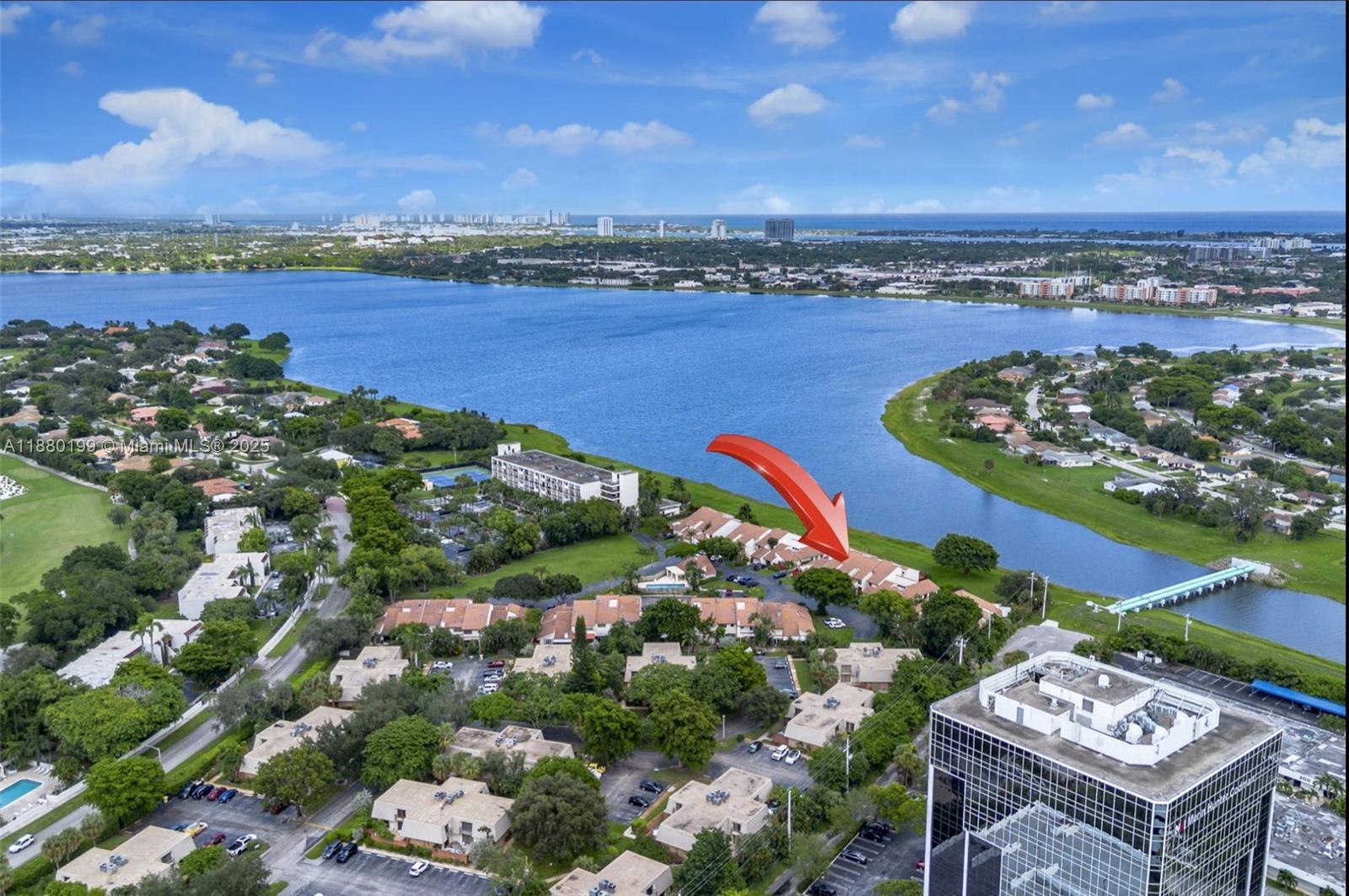 VISTA DEL LAGO CONDO - Residential