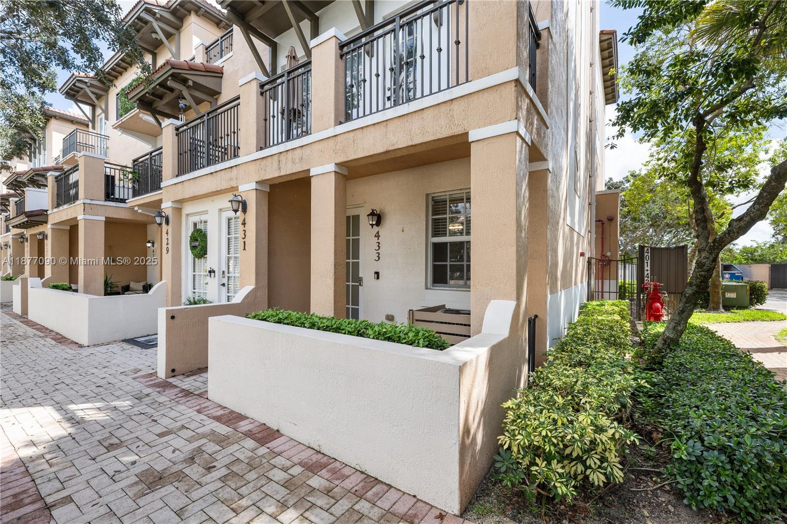 COBBLESTONE CONDO - Residential Lease